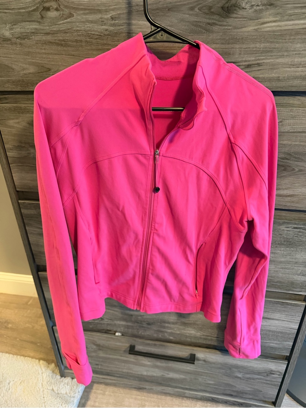 lululemon athletica Bright Pink Full-Zip cropped define Jacket